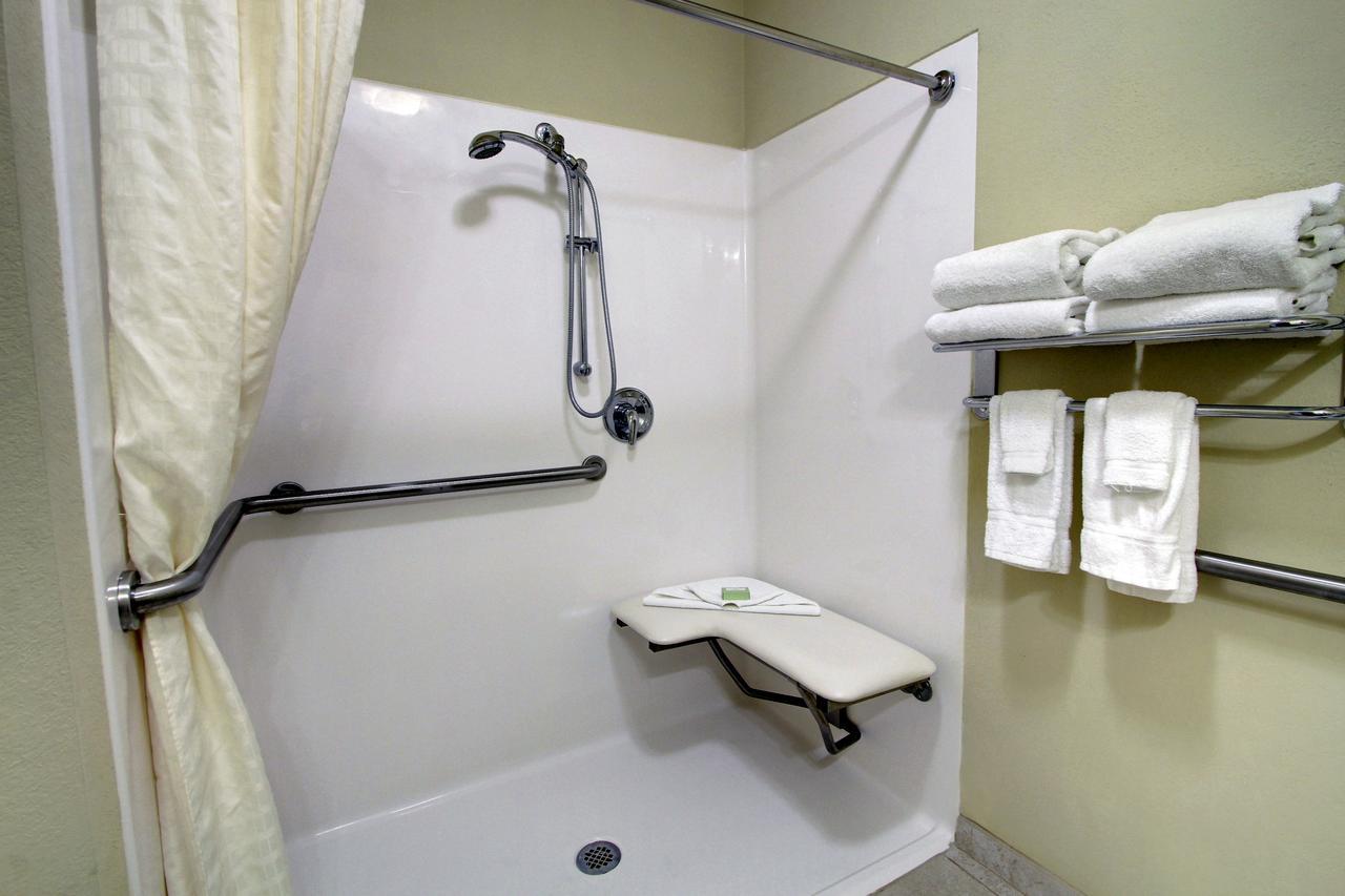 Cobblestone Hotel - Wayne Εξωτερικό φωτογραφία